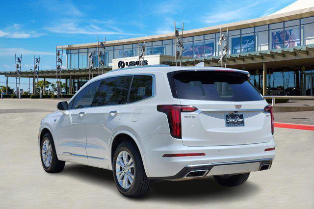 used 2022 Cadillac XT6 car, priced at $27,900