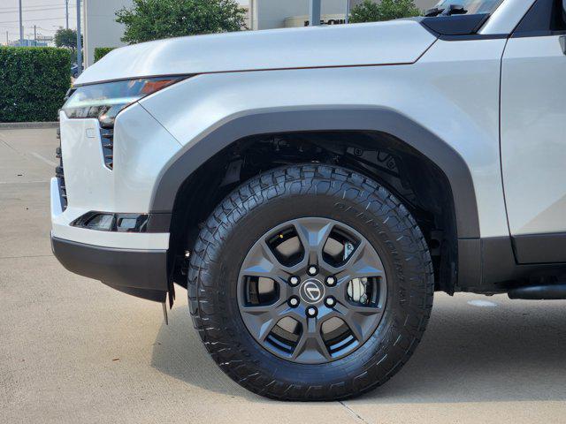 used 2024 Lexus GX 550 car, priced at $80,400