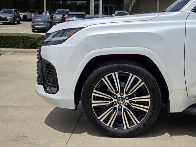 new 2025 Lexus LX 700h car, priced at $122,613