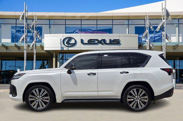 new 2025 Lexus LX 700h car, priced at $122,613
