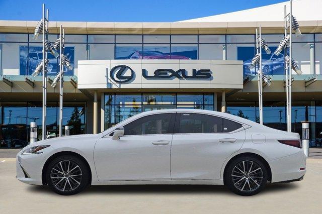 new 2025 Lexus ES 350 car, priced at $51,074