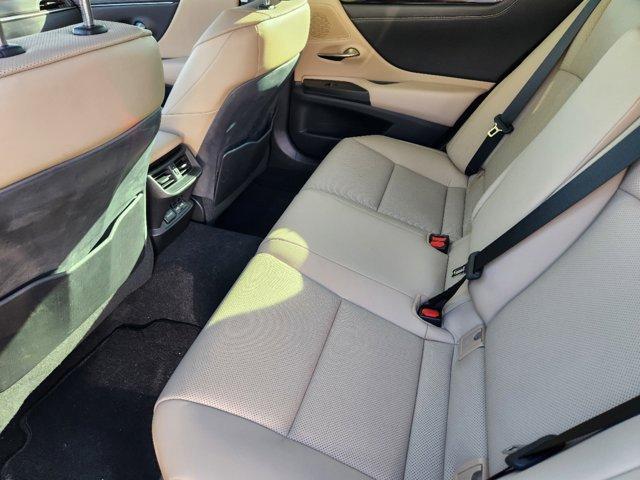 used 2021 Lexus ES 250 car, priced at $32,500