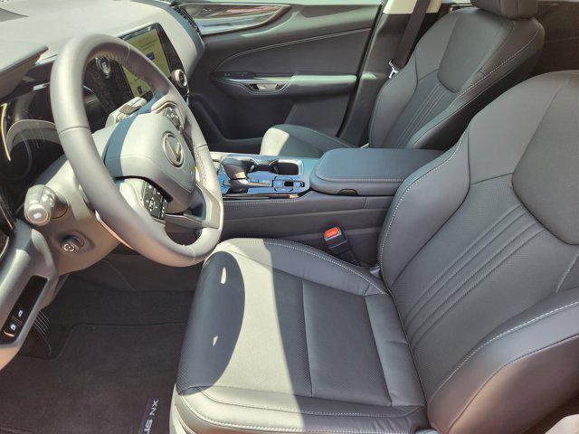 new 2025 Lexus NX 250 car