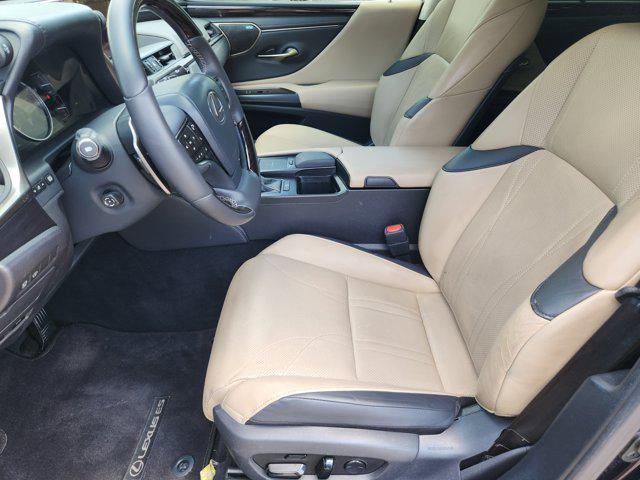 used 2020 Lexus ES 350 car, priced at $31,600