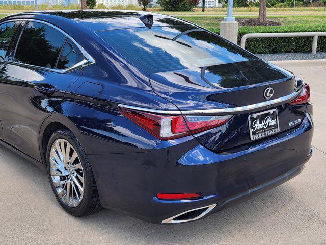used 2020 Lexus ES 350 car, priced at $31,600