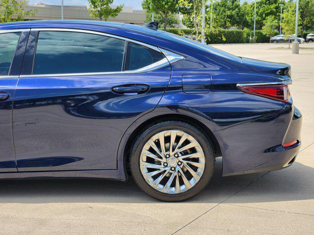 used 2020 Lexus ES 350 car, priced at $31,600