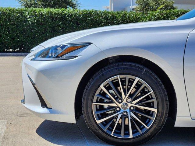 used 2025 Lexus ES 350 car, priced at $48,900