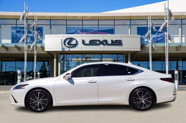 used 2025 Lexus ES 350 car, priced at $48,900