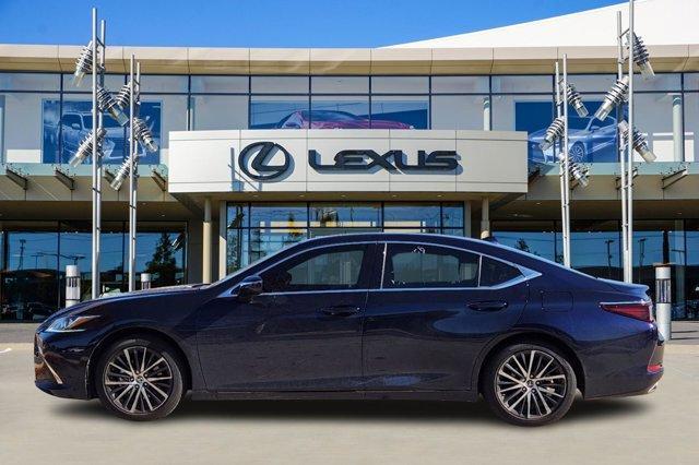 used 2022 Lexus ES 350 car, priced at $41,900