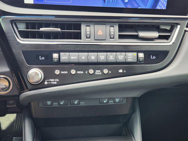 new 2025 Lexus ES 350 car, priced at $49,700