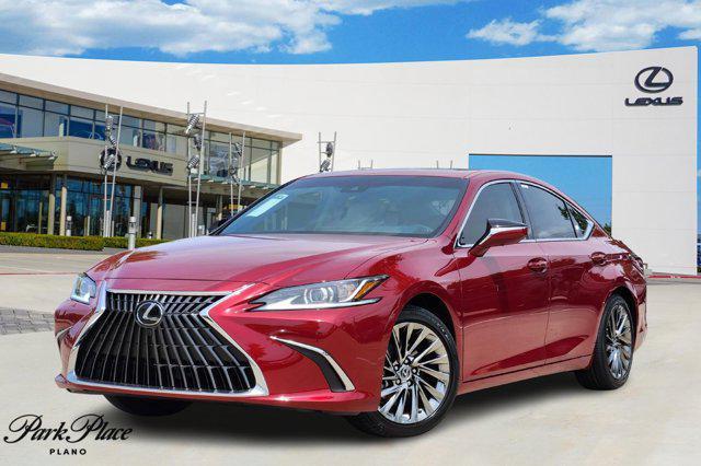 new 2025 Lexus ES 300h car, priced at $54,190
