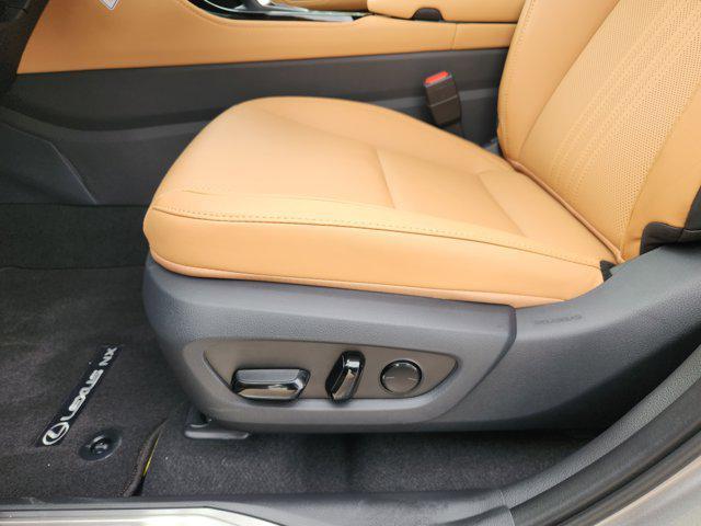 new 2025 Lexus NX 350 car