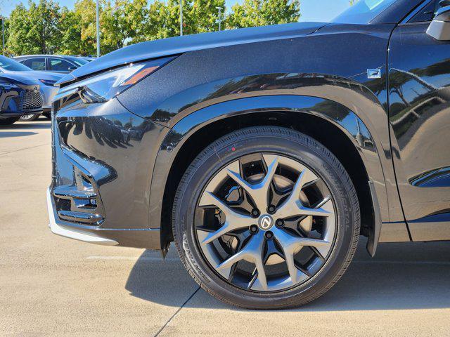 new 2026 Lexus TX 500h car, priced at $76,688