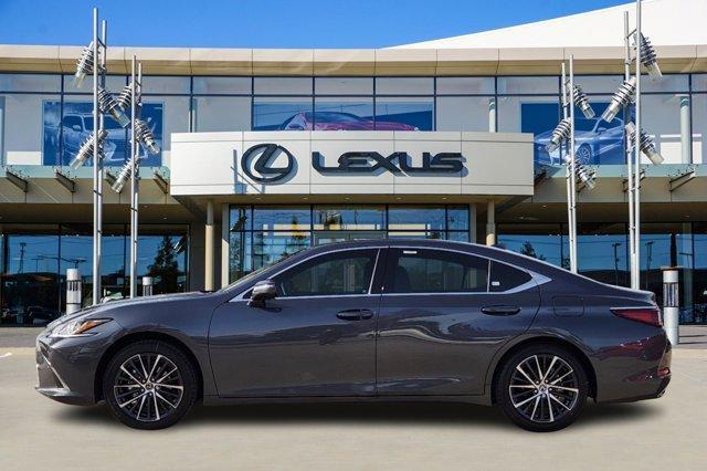 new 2025 Lexus ES 350 car