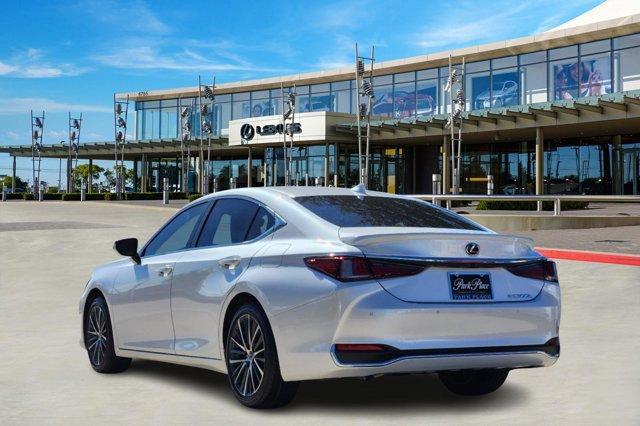 new 2025 Lexus ES 300h car, priced at $51,224