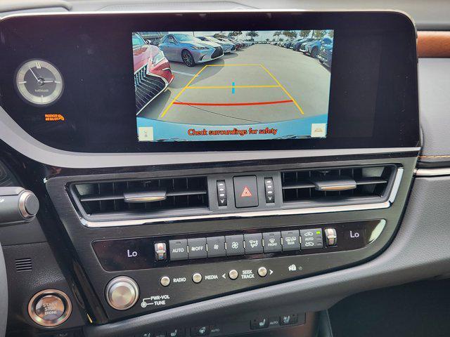 new 2025 Lexus ES 350 car, priced at $50,615