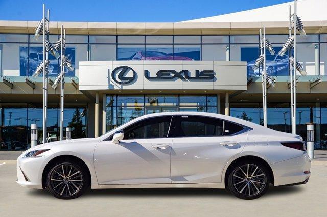 new 2025 Lexus ES 350 car, priced at $51,074