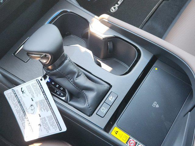 new 2025 Lexus ES 300h car, priced at $51,899