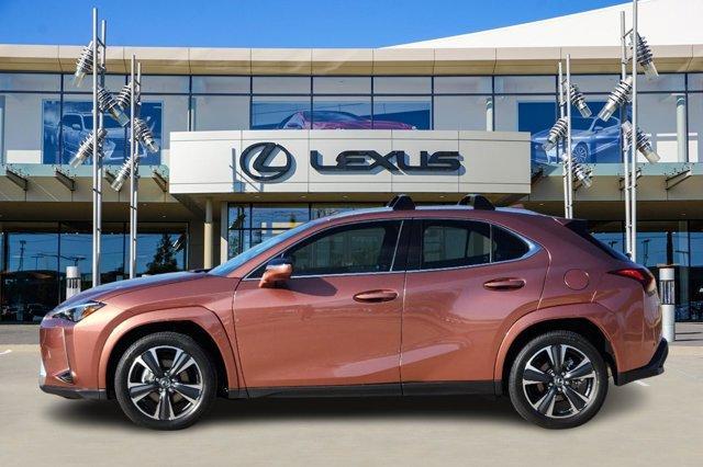 new 2025 Lexus UX 300h car, priced at $43,265