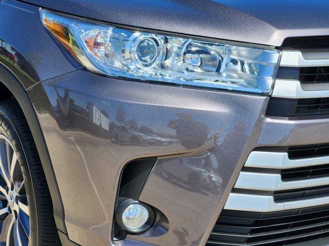 used 2019 Toyota Highlander car, priced at $31,900