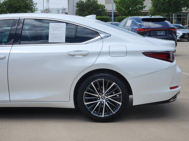 used 2024 Lexus ES 350 car, priced at $41,400