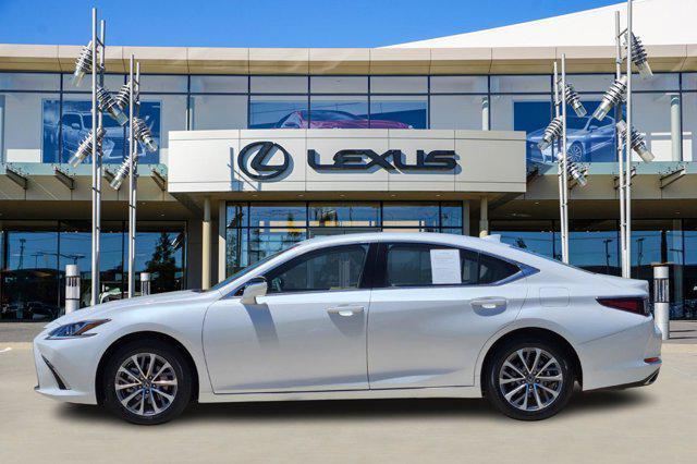 used 2024 Lexus ES 350 car, priced at $41,400