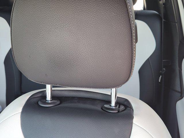 used 2023 Mercedes-Benz GLB 250 car, priced at $29,900