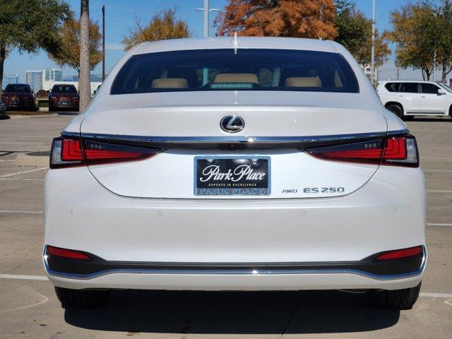 used 2024 Lexus ES 250 car, priced at $38,900