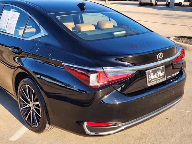 used 2024 Lexus ES 250 car, priced at $39,400