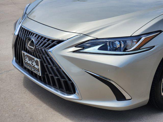 used 2023 Lexus ES 350 car, priced at $42,900