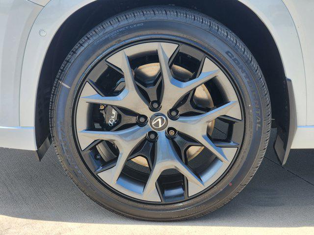 new 2025 Lexus TX 500h car, priced at $74,563