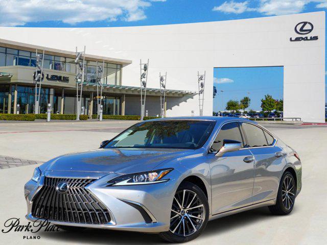 new 2025 Lexus ES 300h car, priced at $51,805