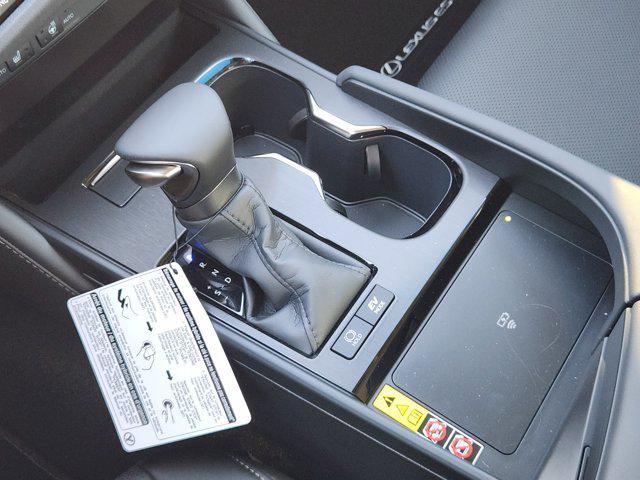 new 2025 Lexus ES 300h car, priced at $51,805