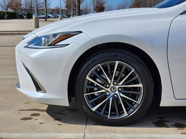 used 2025 Lexus ES 350 car, priced at $49,900