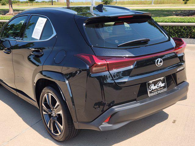 used 2025 Lexus UX 300h car, priced at $37,400