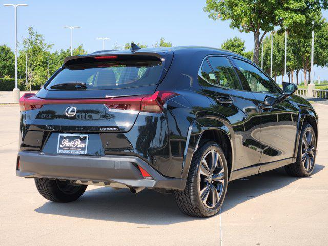 used 2025 Lexus UX 300h car, priced at $37,400