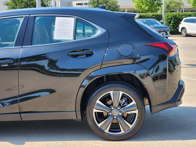used 2025 Lexus UX 300h car, priced at $37,400