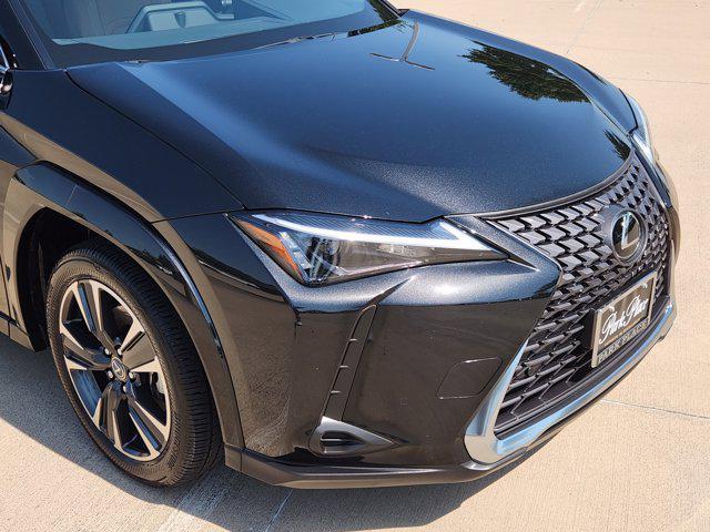 used 2025 Lexus UX 300h car, priced at $37,400