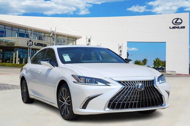 new 2025 Lexus ES 300h car, priced at $51,099