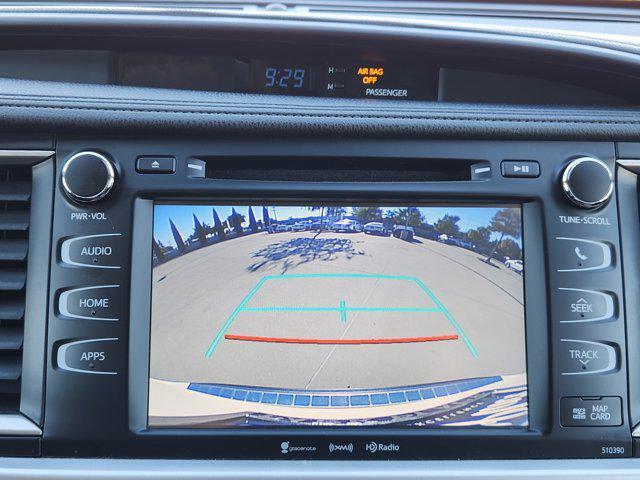 used 2019 Toyota Highlander car, priced at $25,900