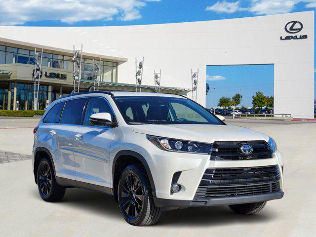 used 2019 Toyota Highlander car, priced at $25,900