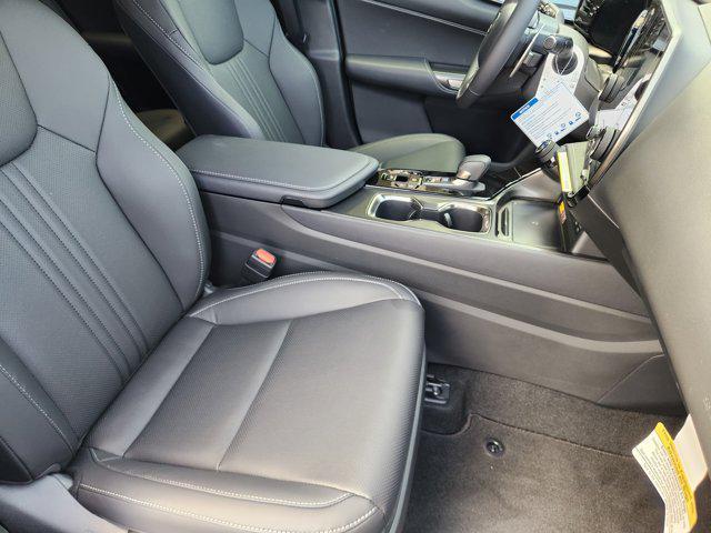 new 2025 Lexus NX 350 car