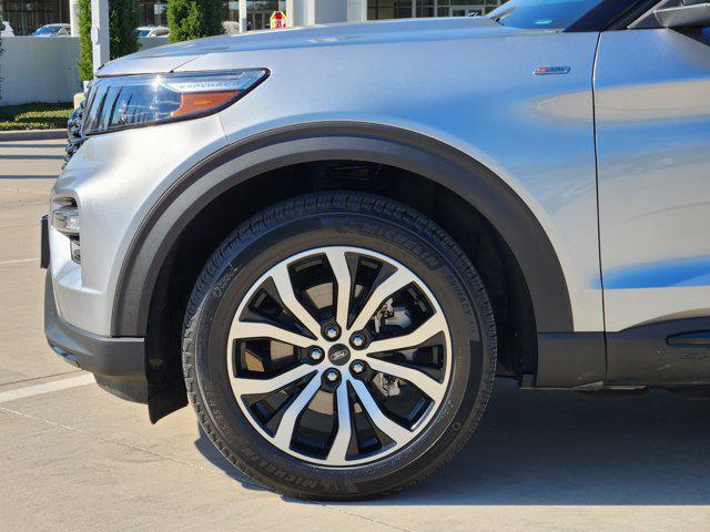 used 2023 Ford Explorer car, priced at $29,600