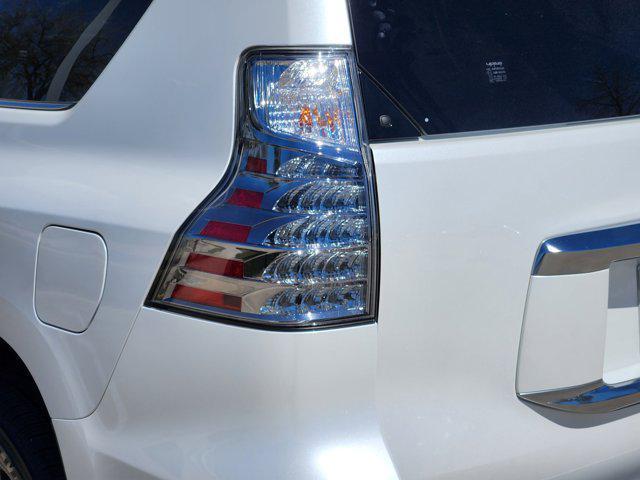 used 2023 Lexus GX 460 car, priced at $54,900