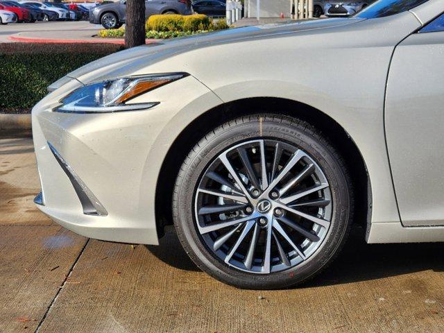 new 2025 Lexus ES 350 car, priced at $48,049