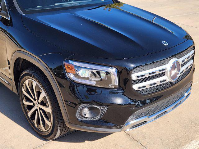 used 2023 Mercedes-Benz GLB 250 car, priced at $26,900