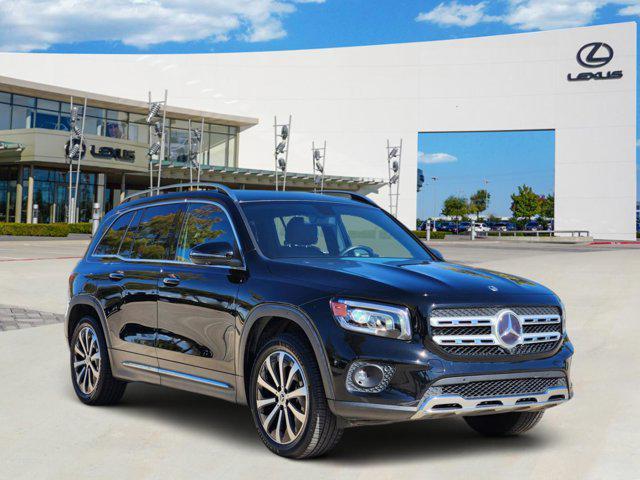 used 2023 Mercedes-Benz GLB 250 car, priced at $26,900