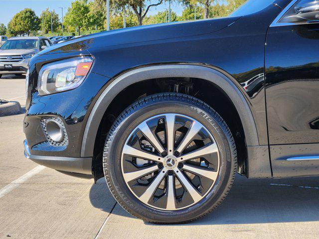 used 2023 Mercedes-Benz GLB 250 car, priced at $26,900