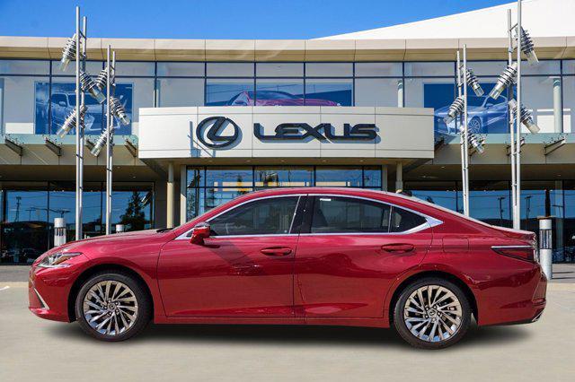 new 2024 Lexus ES 350 car, priced at $51,615