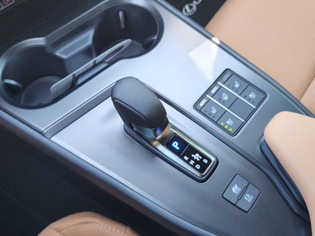 new 2025 Lexus UX 300h car
